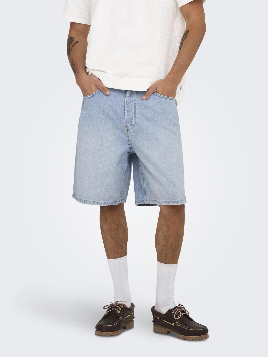 model_shot-front